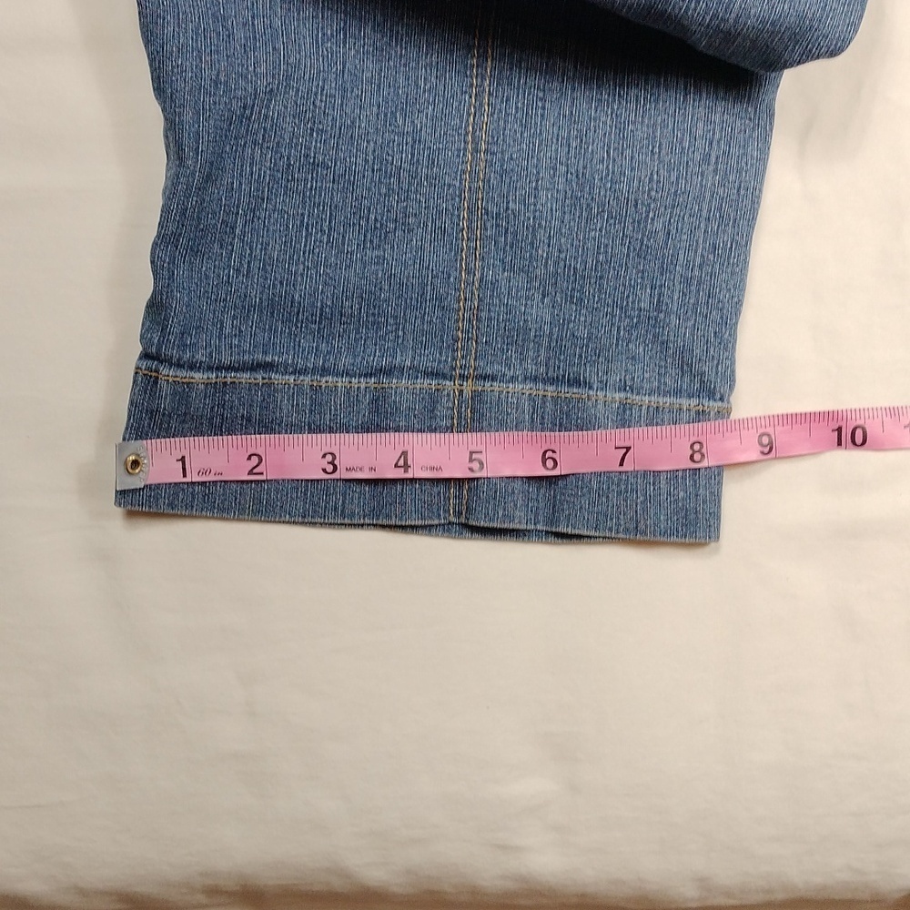 What's Hot Women's Jean Capris Size 16 - Picture 15 of 15